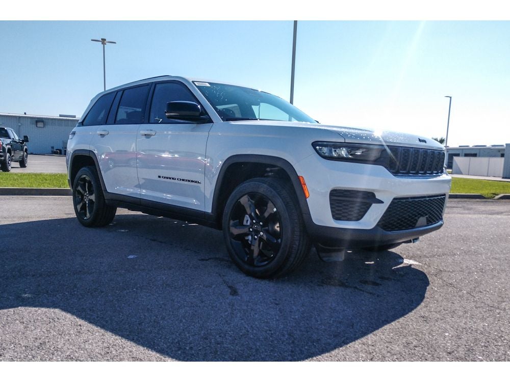 2025 Jeep Grand Cherokee Altitude