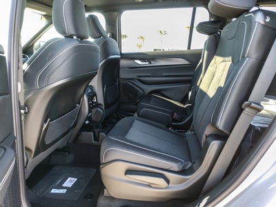 2025 Jeep Grand Cherokee L Laredo X