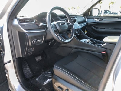 2025 Jeep Grand Cherokee L Laredo X