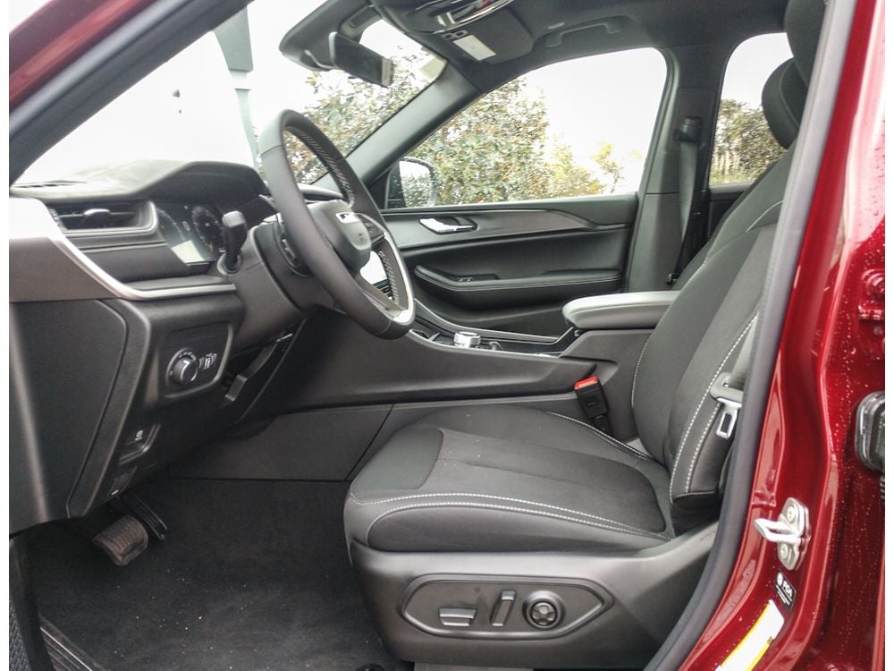 2025 Jeep Grand Cherokee L Laredo X