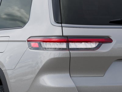 2026 Jeep Grand Cherokee L Laredo Altitude