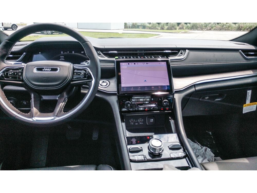 2025 Jeep Grand Cherokee L Overland