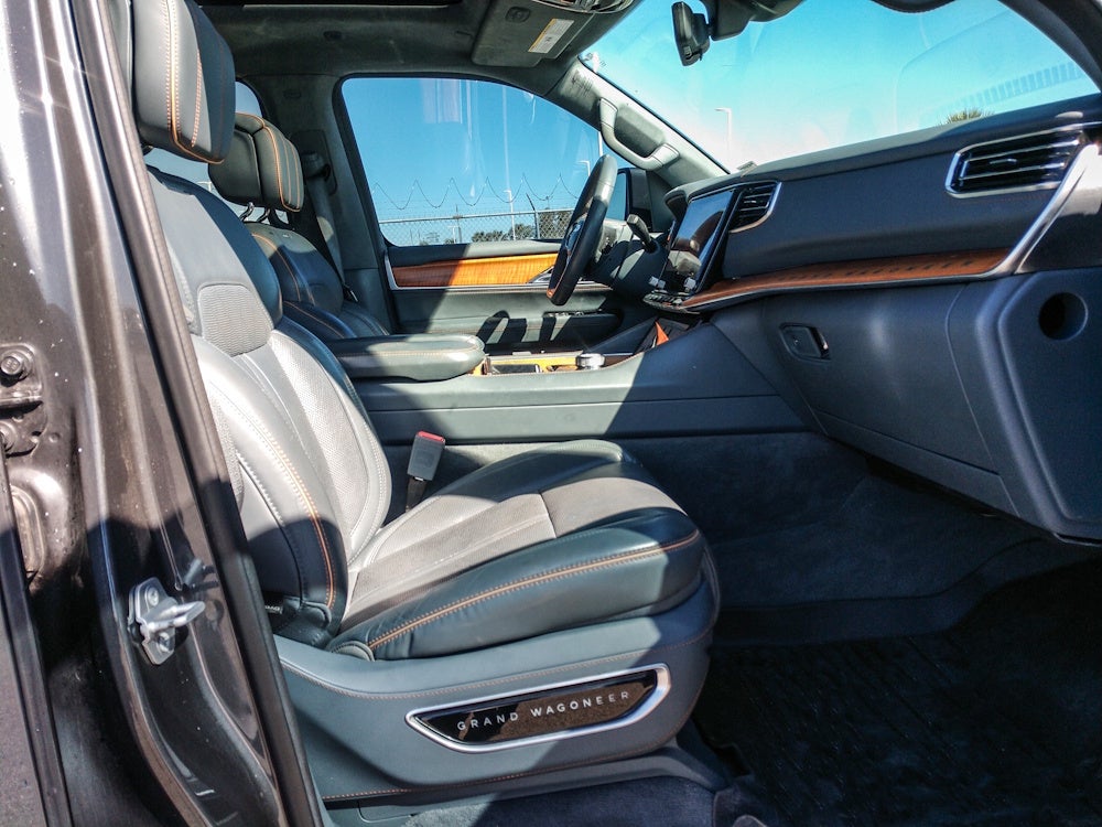 2022 Jeep Grand Wagoneer Series II