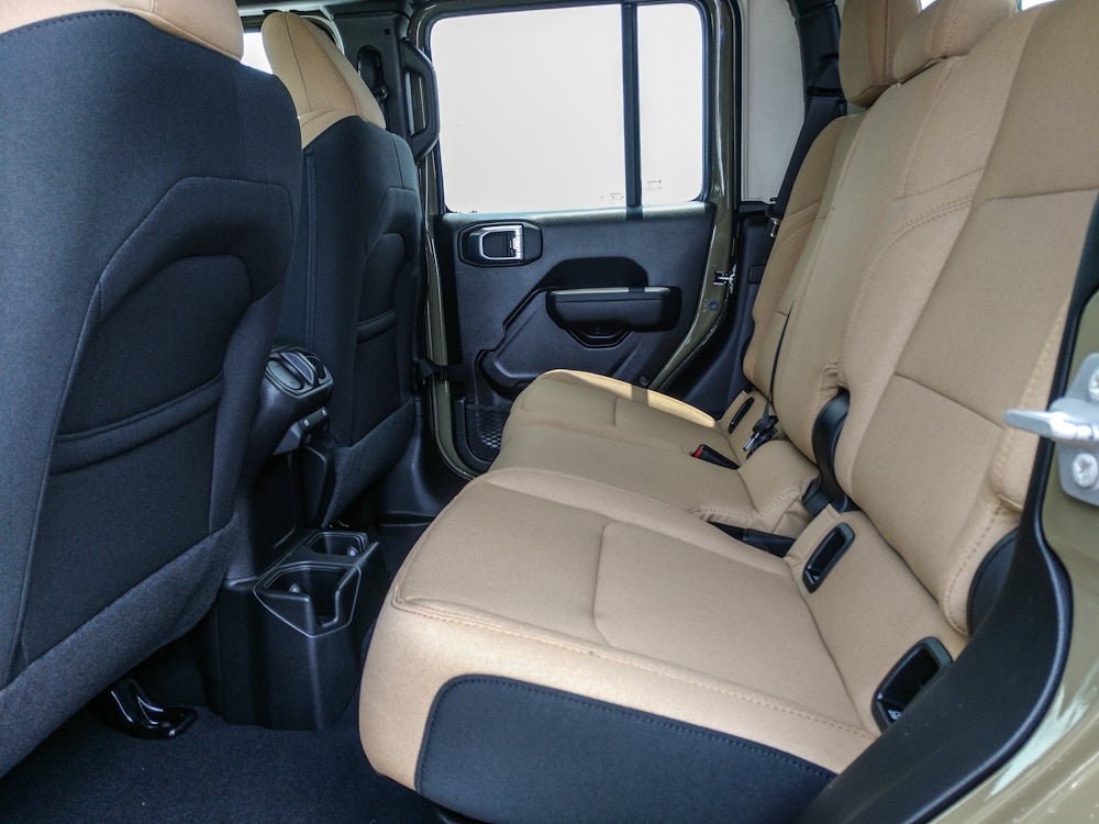 2026 Jeep Gladiator Convoy