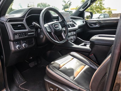 2023 GMC Yukon XL AT4