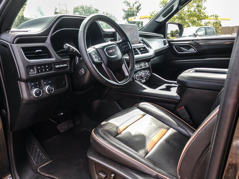 2023 GMC Yukon XL AT4