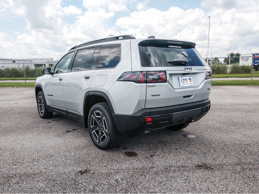 2026 Jeep Cherokee Laredo