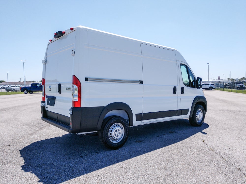 2026 RAM ProMaster 2500 High Roof 136WB