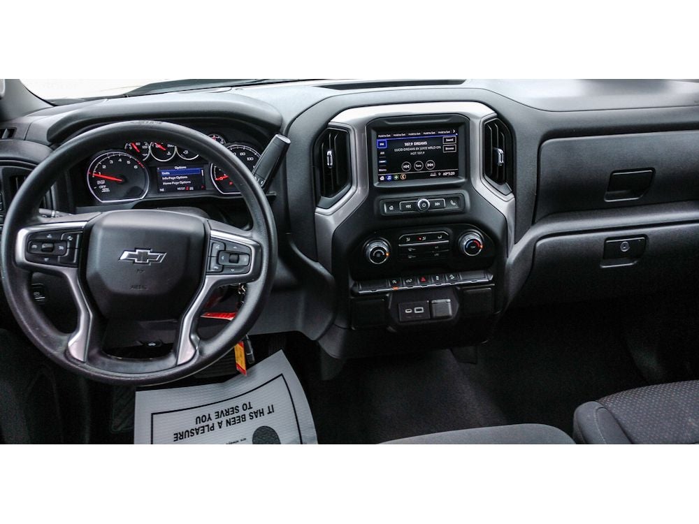 2022 Chevrolet Silverado Custom Trail Boss