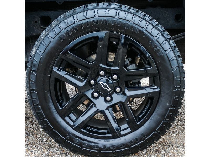 2022 Chevrolet Silverado Custom Trail Boss