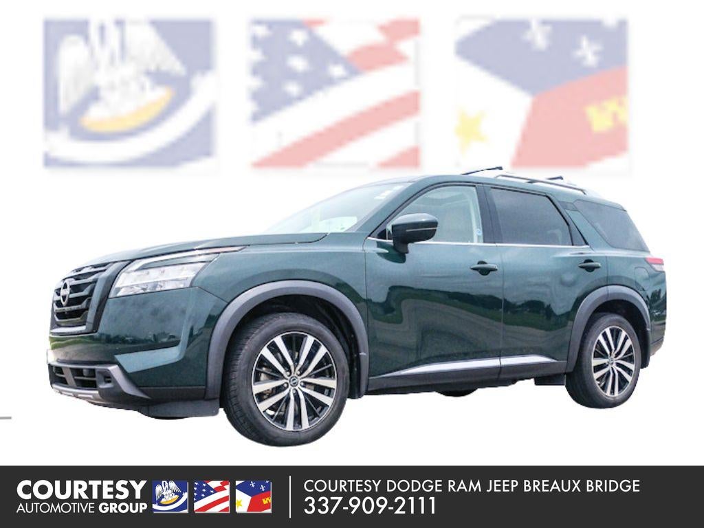 2023 Nissan Pathfinder Platinum