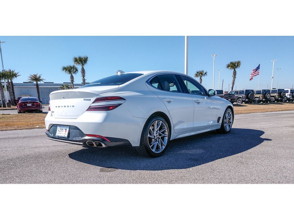 2022 Genesis G70 2.0T