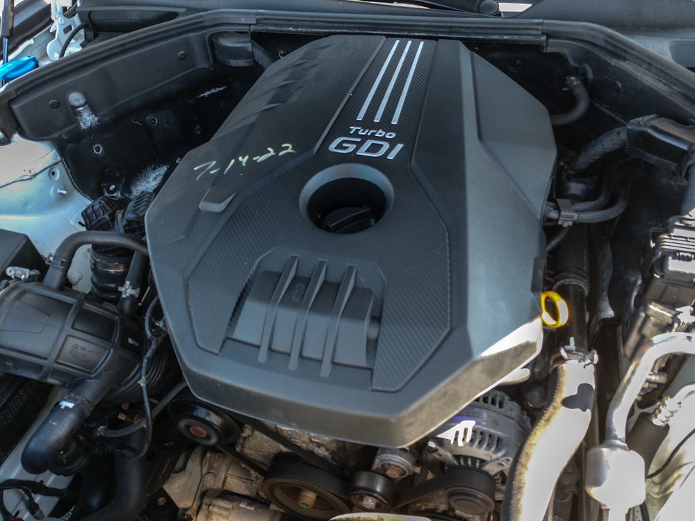 2022 Genesis G70 2.0T