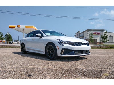 2025 Kia K5 LXS