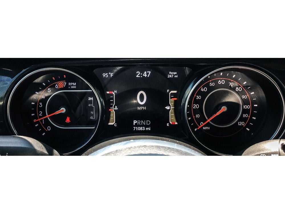 2020 Jeep Wrangler Sahara Altitude