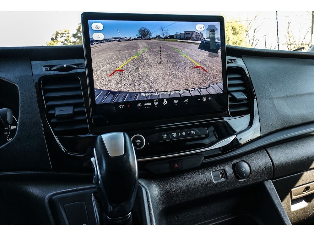 2023 Ford Transit Wagon XLT