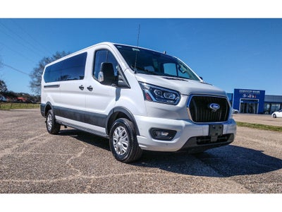 2023 Ford Transit Wagon XLT