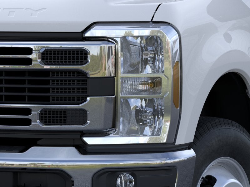 2026 Ford F-350 Super Duty Chassis XL