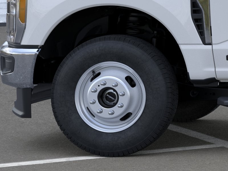 2026 Ford F-350 Super Duty Chassis XL