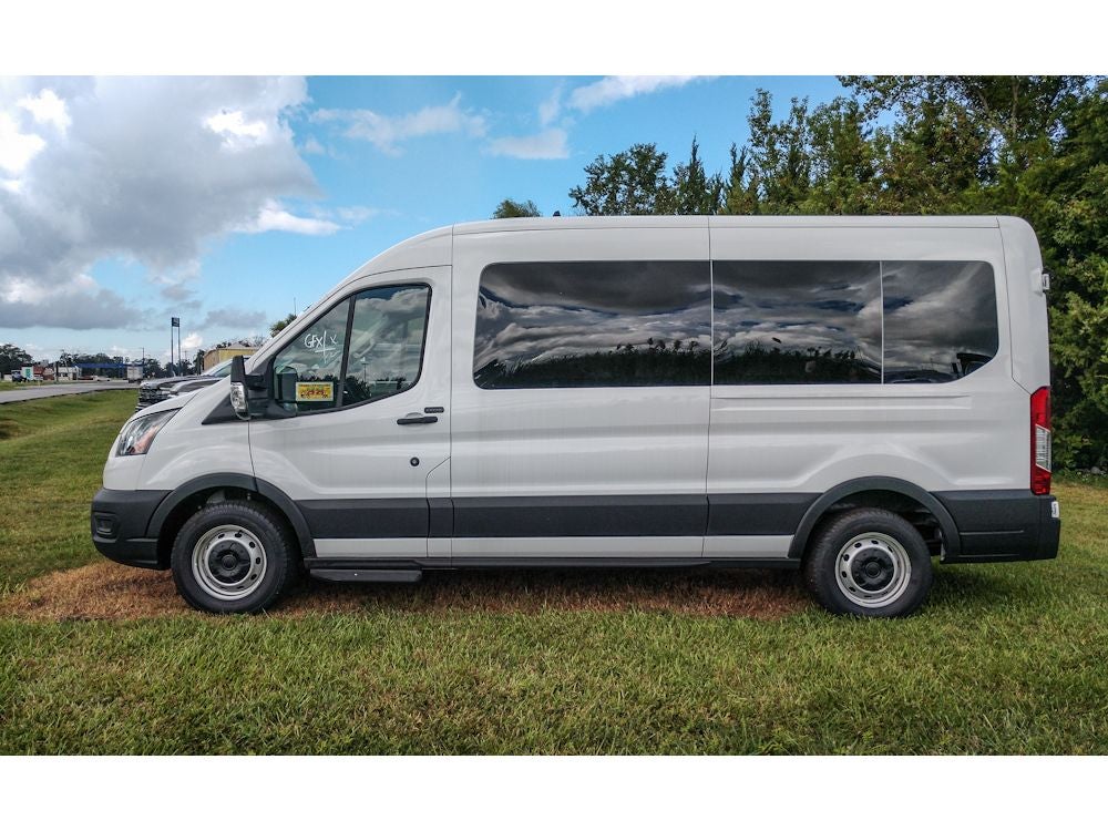 2024 Ford Transit Wagon XL