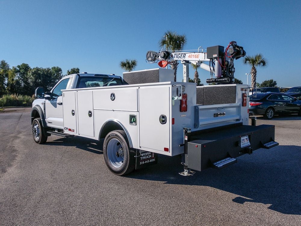 2025 Ford F-550 XL