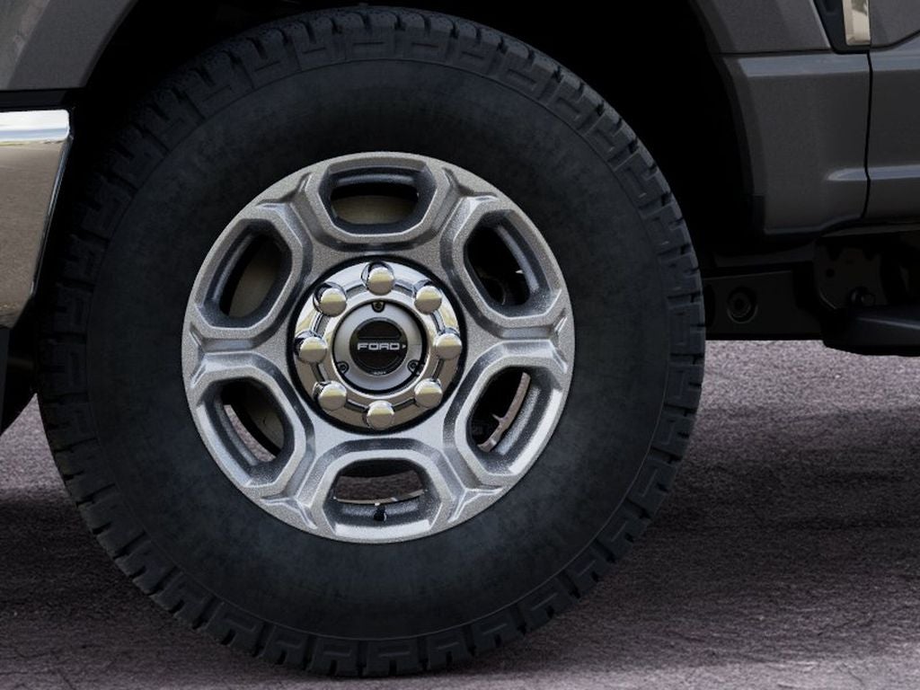 2027 Ford F-250 Super Duty XLT