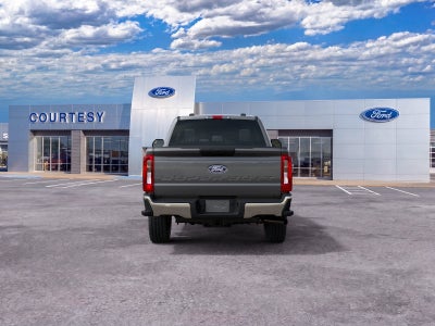 2027 Ford F-250 Super Duty XLT