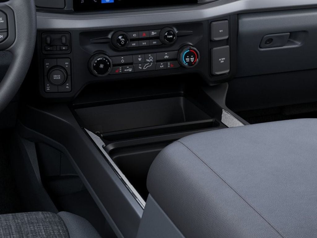 2027 Ford F-250 Super Duty XLT