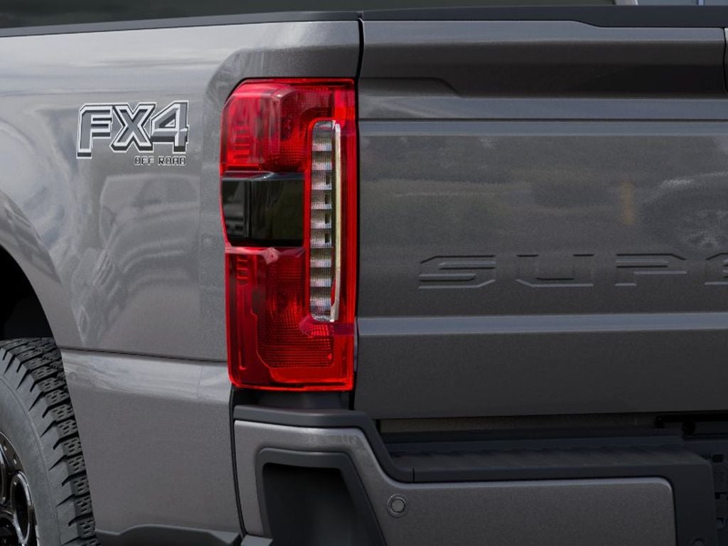 2027 Ford F-250 Super Duty XLT