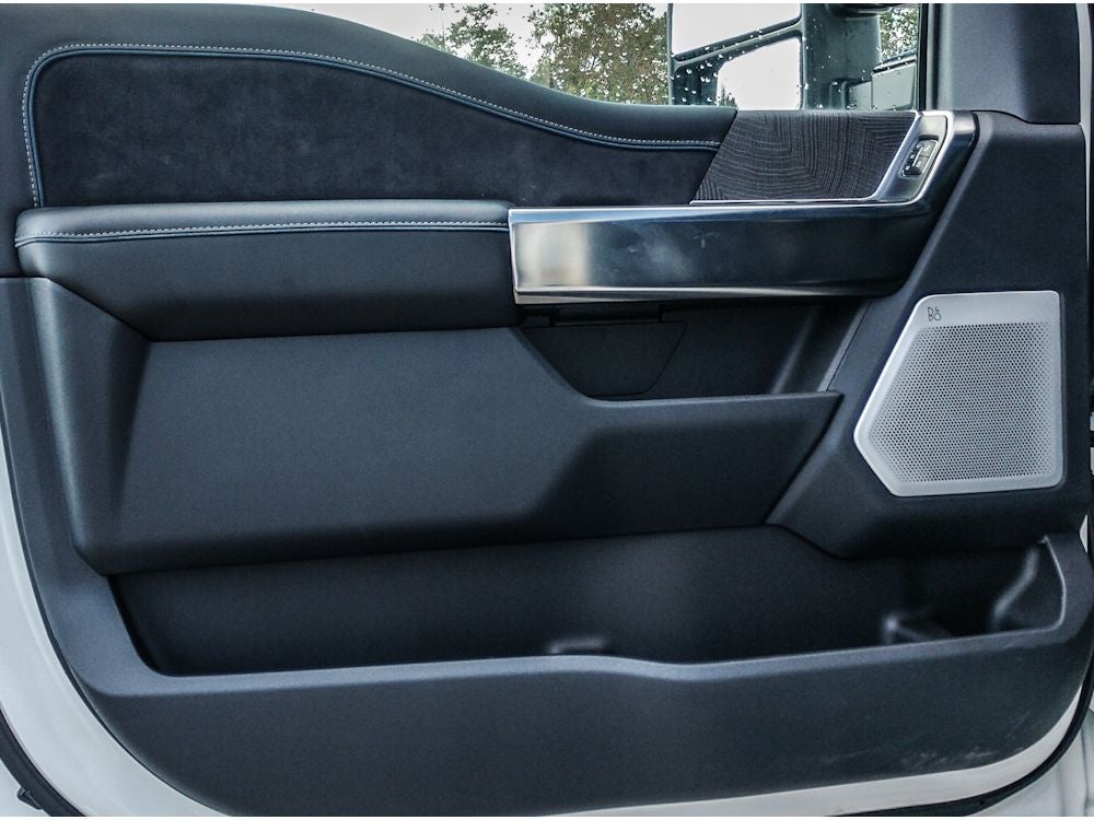 2025 Ford F-250 Platinum