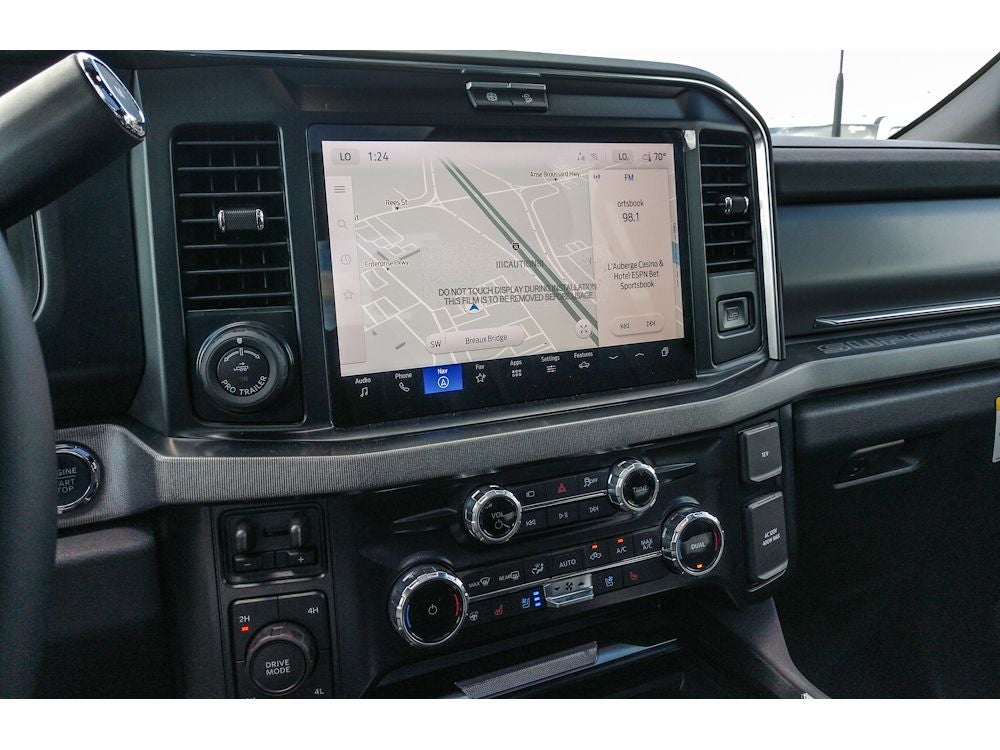 2025 Ford F-250 Platinum