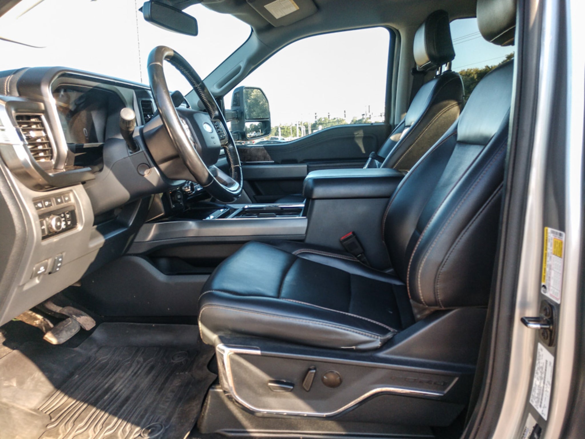 2024 Ford F-250 Super Duty LARIAT