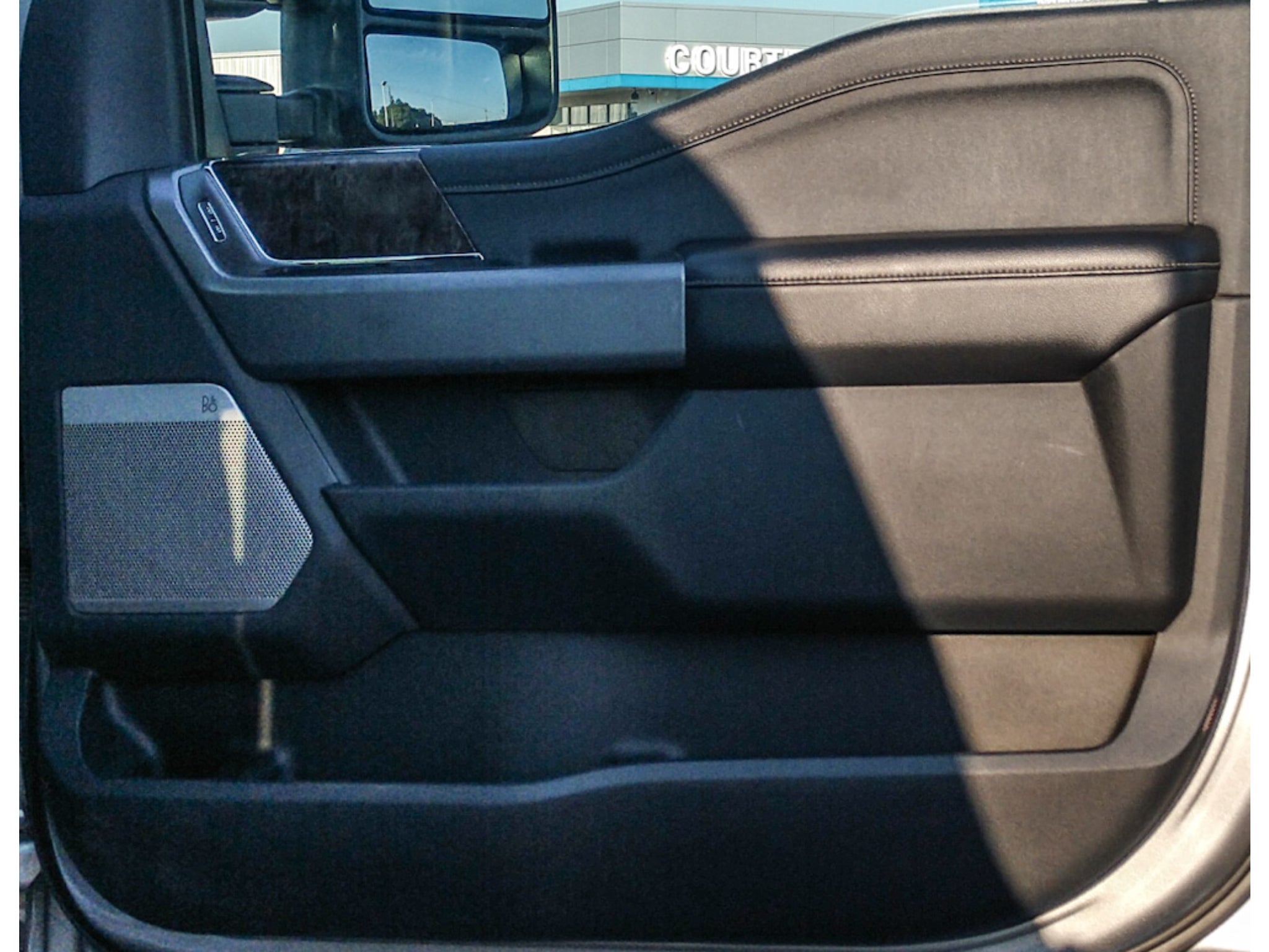 2024 Ford F-250 Super Duty LARIAT