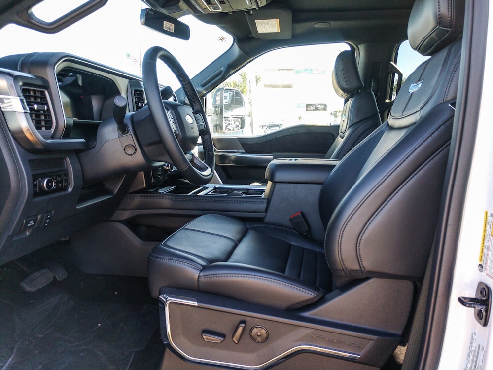 2025 Ford F-350 Platinum