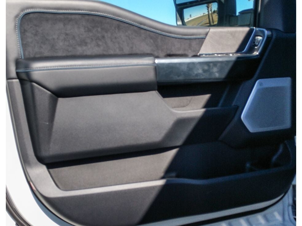 2025 Ford F-350 Platinum