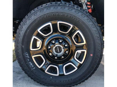 2025 Ford F-350 Platinum