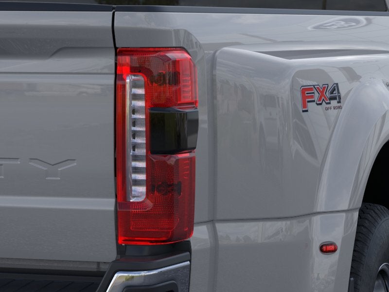 2026 Ford F-350 Super Duty Lariat