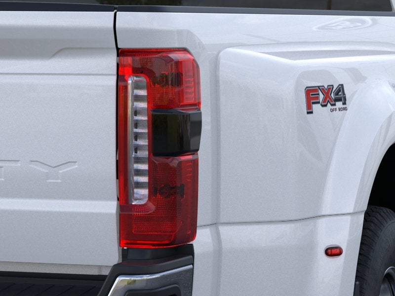2026 Ford F-350 Super Duty Lariat
