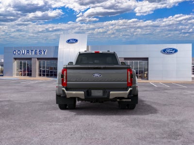 2027 Ford F-350 Super Duty Lariat