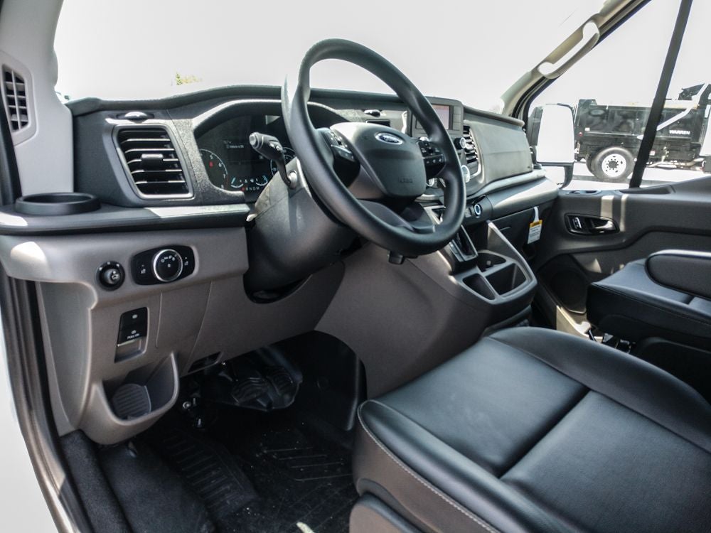 2025 Ford Transit Van Base