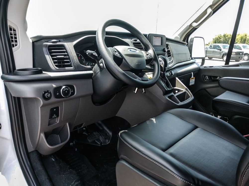 2025 Ford Transit Van Base