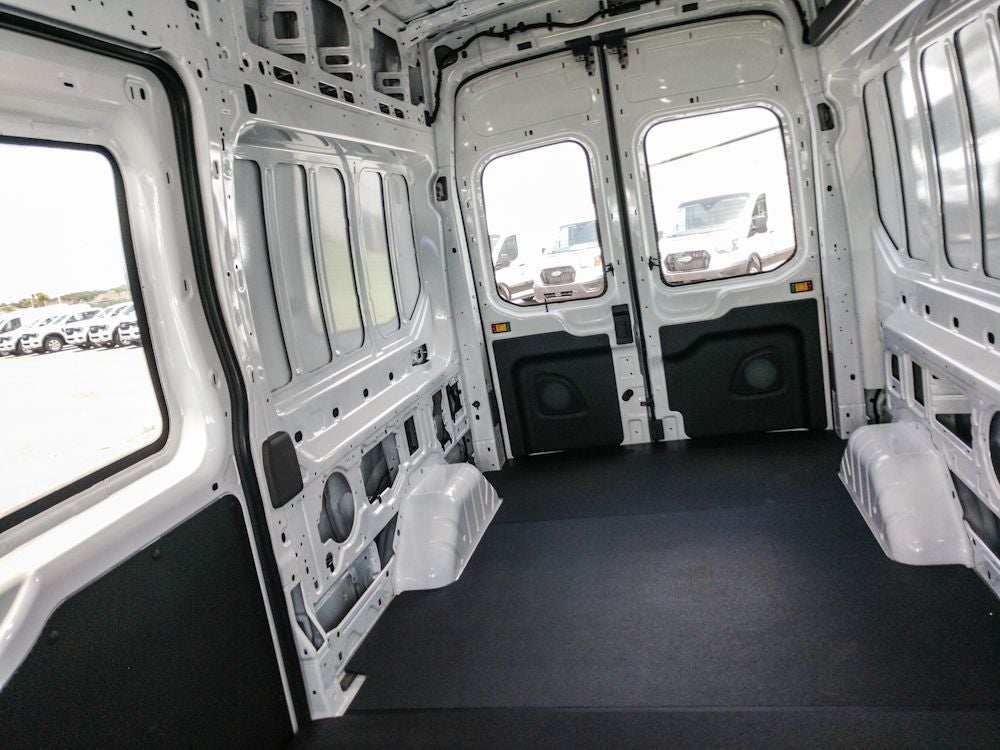 2025 Ford Transit Van Base