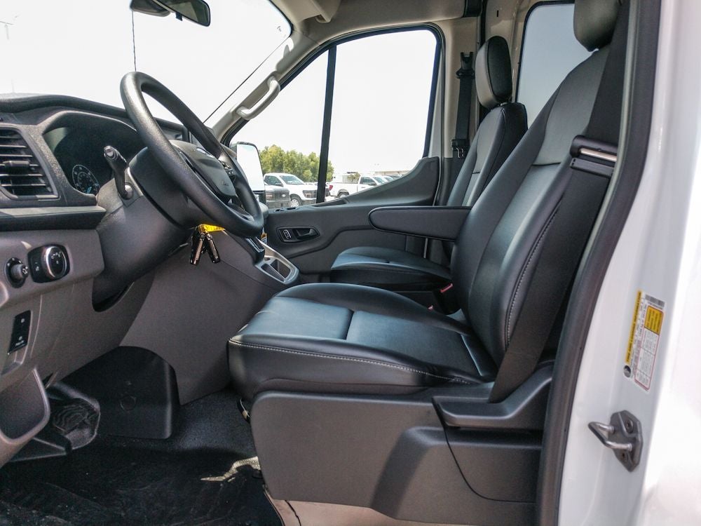 2025 Ford Transit Van Base