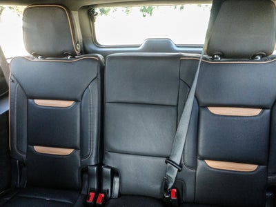 2023 GMC Yukon XL AT4