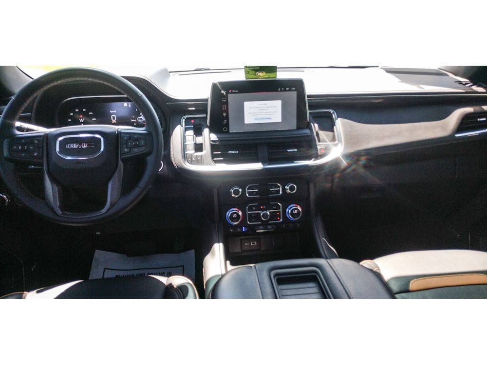 2023 GMC Yukon XL AT4