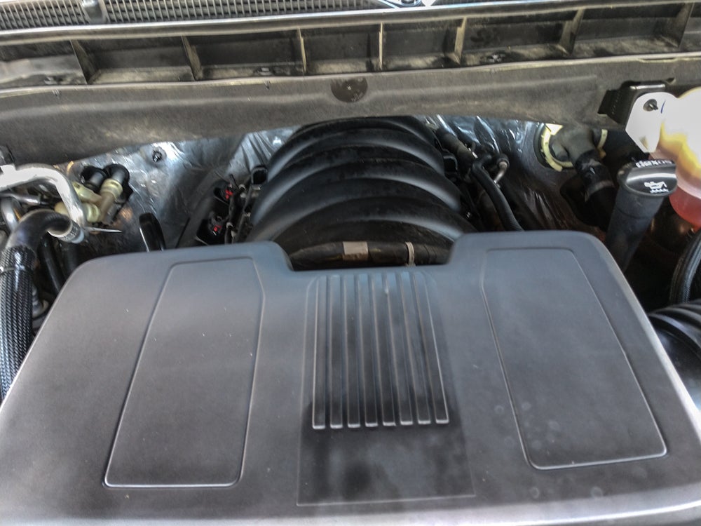 2023 GMC Yukon XL AT4