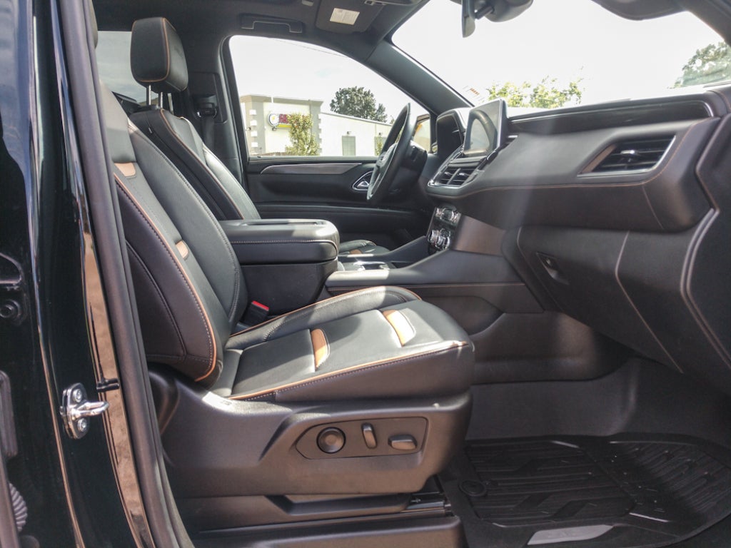 2024 GMC Yukon XL AT4