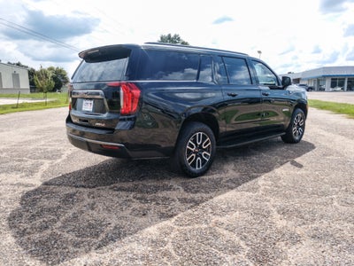 2024 GMC Yukon XL AT4