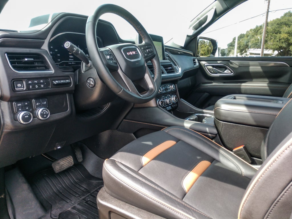 2024 GMC Yukon XL AT4