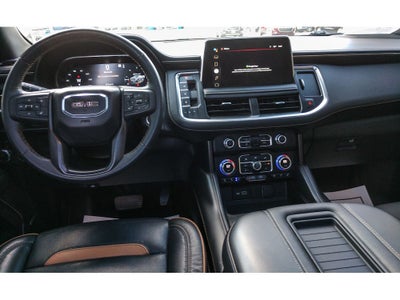 2022 GMC Yukon XL AT4